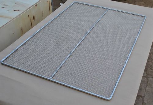 Latest company news about 500 partes da bandeja grande da malha do metal do BBQ para o cozimento e a secagem do alimento