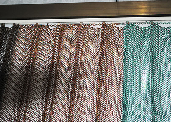 Cortina arquitetónica Mesh Curtain For Ceiling decorativo de alumínio da bobina da cascata da abertura de 3mm