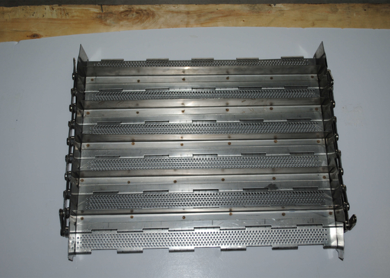 Bom preço. O universal tece o metal Mesh Belt Fda Hole Customized on-line