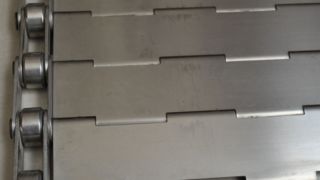 Correia transportadora de chips de placa de metal com elo de corrente de ripas de aço inoxidável de metal para forno de biscoitos, padaria Anneali