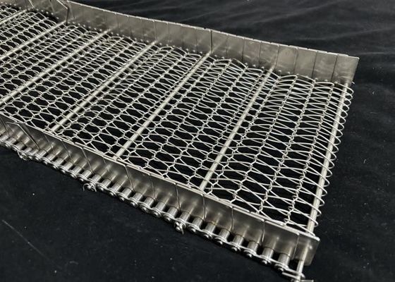 Cinturão de transportador de cadeia espiral de rede de arame de aço inoxidável de alimentos personalizado com deflector