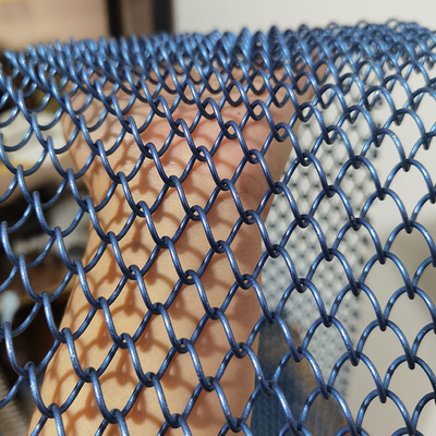 Bom preço. Tela de cortina de ligação de cadeia de metal decorativa de cor dourada profissional para divisor de quarto on-line