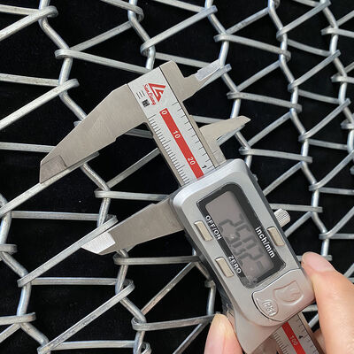 Bom preço. Correia transportadora de cavacos de madeira de rede de arame plana galvanizada metal resistente ao calor on-line