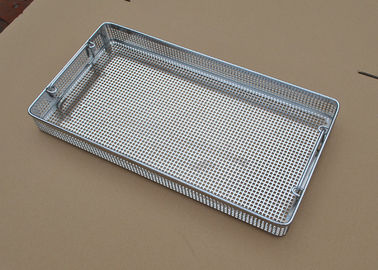 Bom preço. Cesta de fio perfurada do metal da desinfecção do furo quadrado para a utilização do hospital on-line