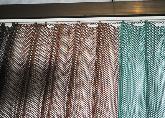 Bom preço. Cortina arquitetónica Mesh Curtain For Ceiling decorativo de alumínio da bobina da cascata da abertura de 3mm on-line