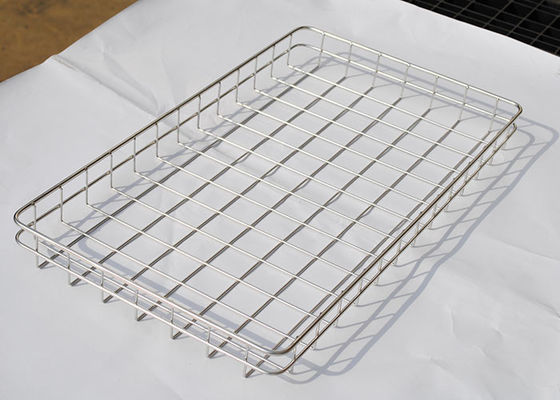 Bom preço. Personalizado 304 furos de aço inoxidável de 30mm prenda Mesh Tray 60cm x 40cm on-line