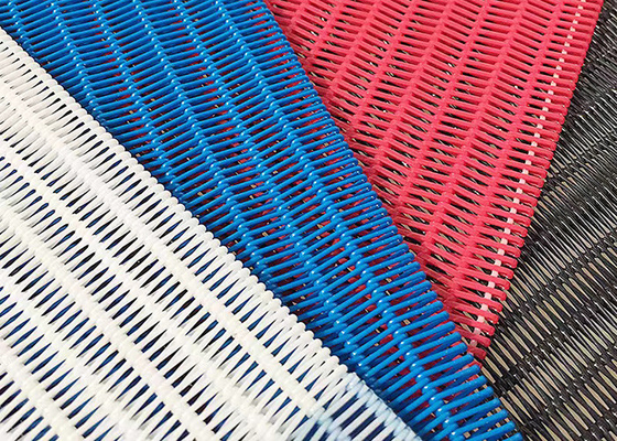 Bom preço. O papel do monofilamento faz a poliéster uma tela mais seca com o azul branco vermelho preto on-line